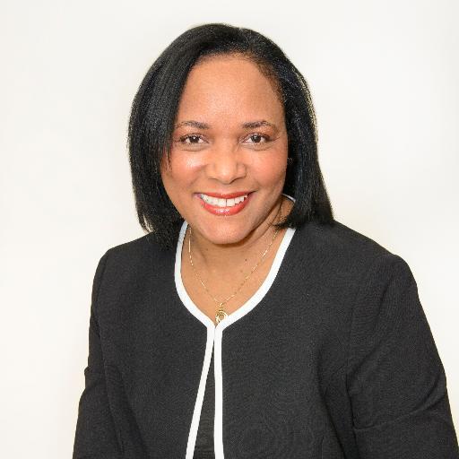 Députée fédérale du NPD de Saint-Lambert de 2011 à 2015 // NDP MP for Saint-Lambert from 2011 to 2015