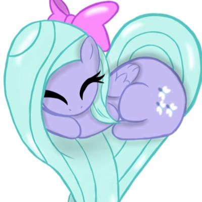 Hey guys i play roblox minecraft fantage i think thats all xD im really nice and thanks for reading my bio (my roblox the one i use is Xyleenatheangel)