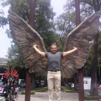Construyendo sueños autopoieticos de transformación epistemica del mundo...