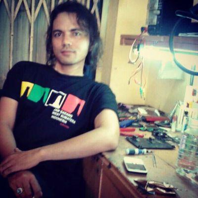 MukhtiRussra's profile picture. Penikmat Kopi