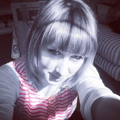 laura_lozzly's profile picture. Tea drinker: Marketing: Social Media: living in beautiful North Yorkshire.