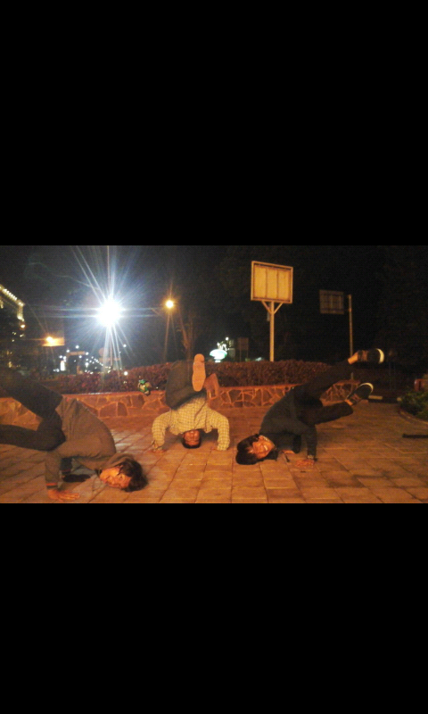 +Drizzle Street Style Crew+24/04/1996+Impian Harus Ditekuni Dengan Usaha+