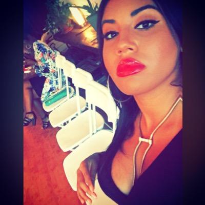 alongcamemelly_'s profile picture. Trying to achieve the greatness that I was destined for.