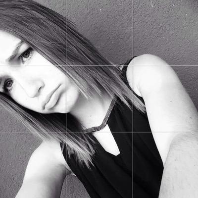 XChevrier's profile picture. prend la vie comme elle vient et vit au jour le jour
lisounette la princesse