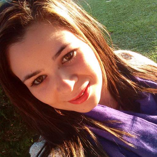 pimenteljeh's profile picture. Não adianta olhar para o céu com muita fé e pouca luta!!