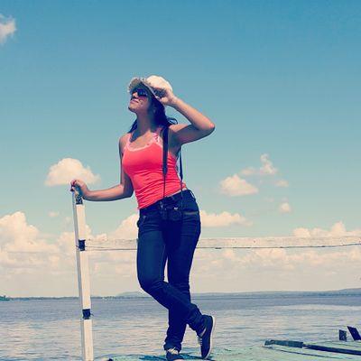 Vive de tal forma que el cielo quede en deuda contigo.