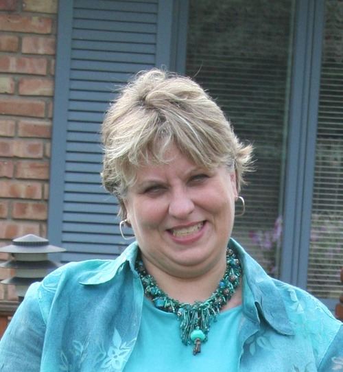 normalgirl's profile picture. resourceful, problem solver, can live on sci fi, beads, and junk food