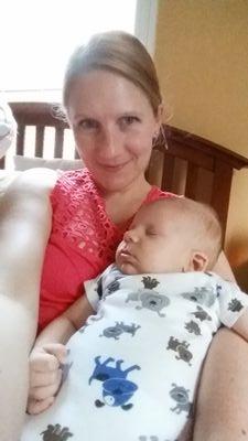 Wife, mom of 2 awesome boys, 1 dog, 3 cats & 1 chinchilla. Vet Tech and Cytotechnologist. I like animals more than most people. Life reduced to 3 1/2 lines.