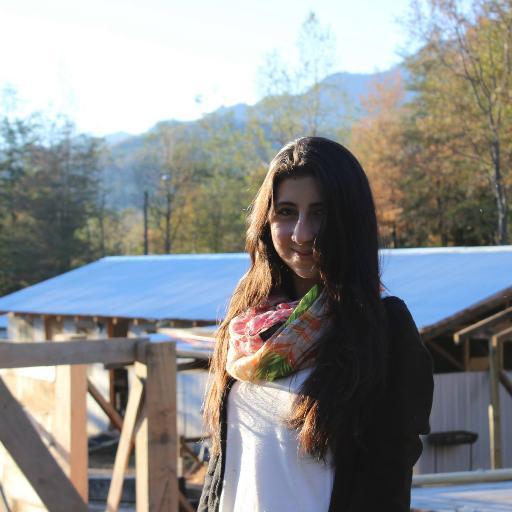 yo tengo un mundo en mi cabeza , pero tu eres el universo en mi corazón... 3