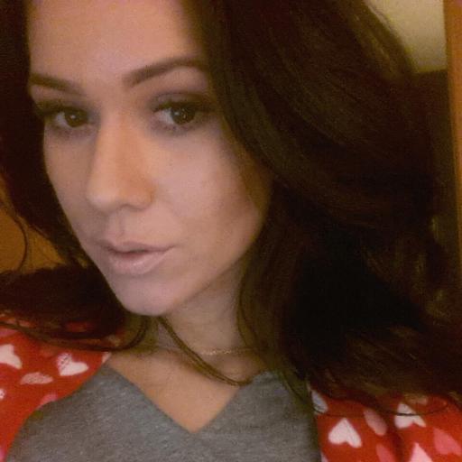 My cam is about to get totally hot! Come and see! Skype: cutiepatootie145