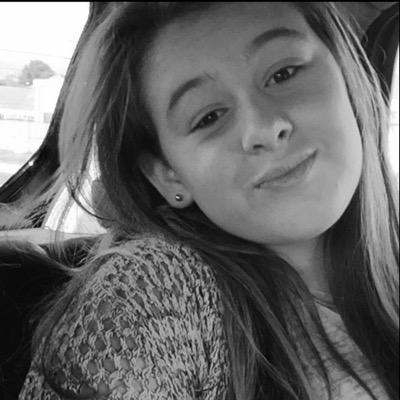 maxinep2000's profile picture. Surfing is living