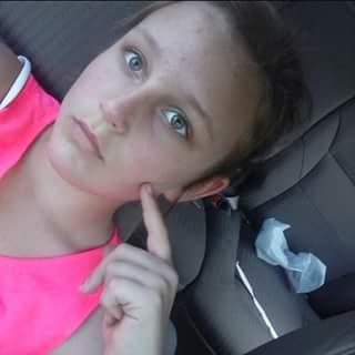 abbi_galz's profile picture. 