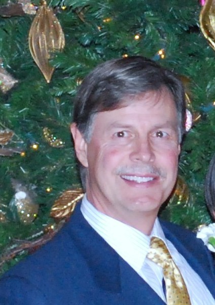 UVA Grad, Husband and Father, Former Brick and Mortar Business Owner, Now Your Online Success Coach, Loves Sports, the Beach and the Blues.