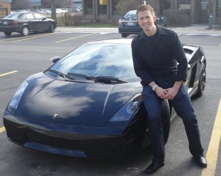 benjaminjdixon's profile picture. young, successful entrepreneur looking to assist 1st time business owners who want to learn how to network & find clients online. (rarely check DM's)