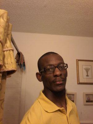 937Lloyd's profile picture. my name is cornelius mallory I like to travel meet people telling jokes I like to go to church I love jesus I like going shopping love skating