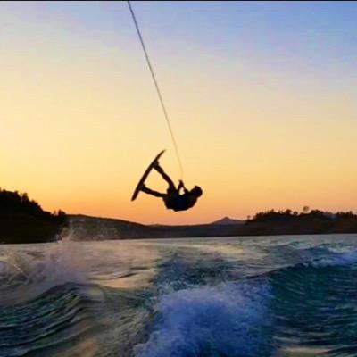 Only the best wakeboarding pictures Instagram: @wakeboarding_pictures————— For business inquires ✉️wakeboarding.pictures@gmail.com