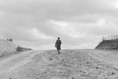 adimshd's profile picture. O