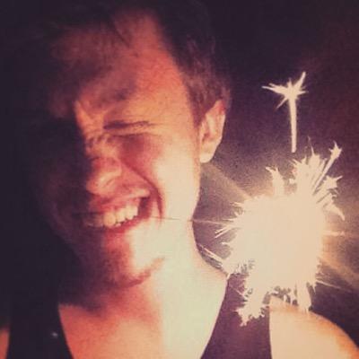 MattchuEast's profile picture. Touch my butt and buy me pizza.