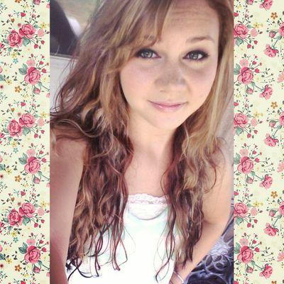 BeesleyShana's profile picture. 