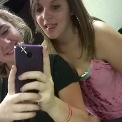 trulymary420's profile picture. 