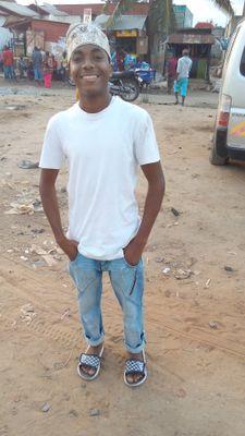 mohamme26880177's profile picture. I'm born to shine