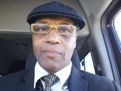 FlennoyO's profile picture. I am number four of ten from a single mom. She had the biggest heart in the world. She would never turn anyone a away. Her love was so pure that I was blessed.