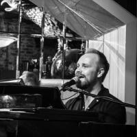 Kevin Wood (@seekevsing) 's Twitter Profile