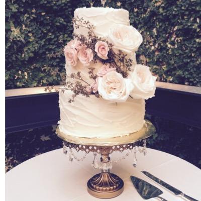 Cuddles' Cupcake Bar provides customers with a personally indulging dessert experience. Click the website for more info!