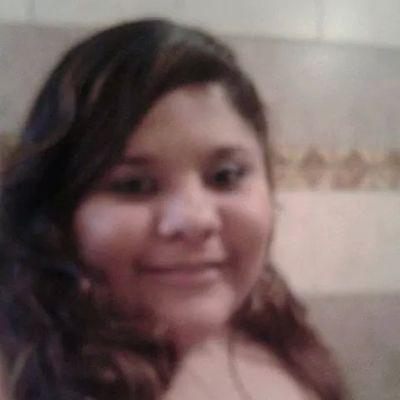 Elenagzz21's profile picture. 