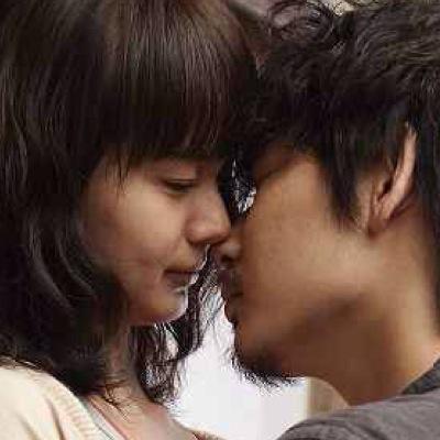 キス動画 亀梨和也 綾瀬はるか たったひとつの恋 キスシーン Http T Co 40xc9u4xca Twitter