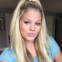 halle collins (@halle_collins) 's Twitter Profile