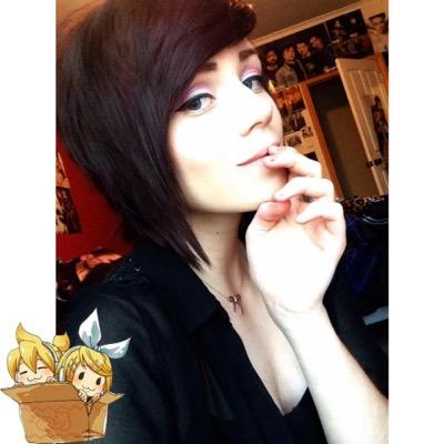 __zerotolerance's profile picture. If someone tells me it is wrong to hope, I'll tell them they are wrong, every time ~ Madoka