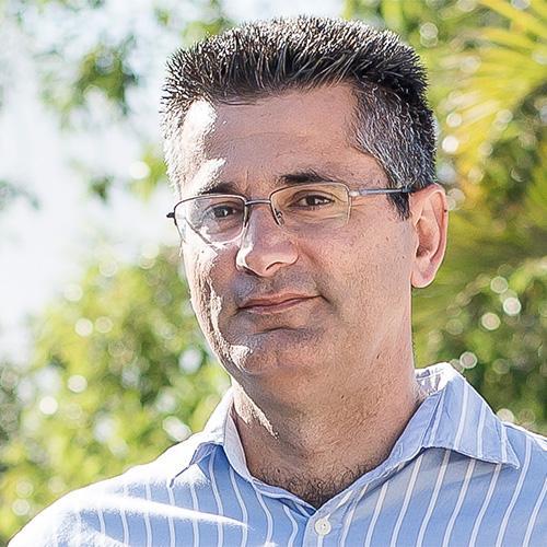 jdamian_o's profile picture. Las cadenas de la esclavitud solamente atan las manos: es la mente lo que hace al hombre libre o esclavo.