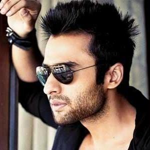 Official fan club of Bollywood Actor @jackkybhagnani Follow us for his latest news & updates.