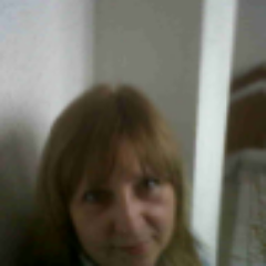 rhodi_paula's profile picture. 