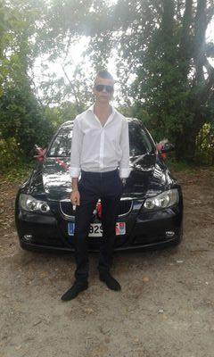 cyril71cyril's profile picture. Il faut faire de la vie un rêve et faire d'un rêve une réalité •