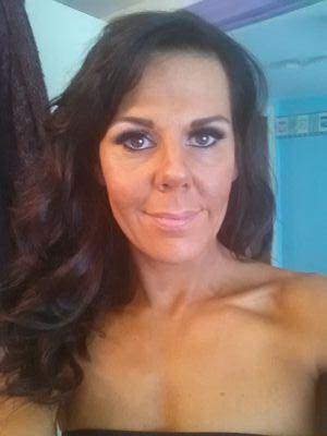 Owner/Operator of Healthyone. I offer Personal Training, Bootcamp & Nutritional Coaching.I'm a Fitness Competitor, Foodie, Lover of coffee, family, life!