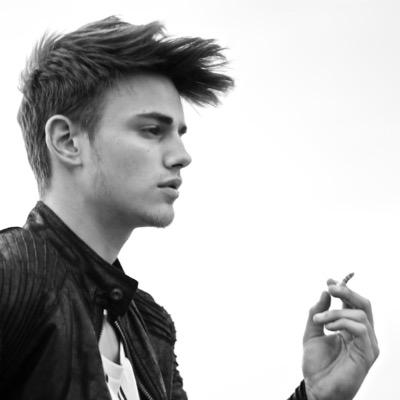 LuisLGRPG's profile picture. Shadows || Dealeur