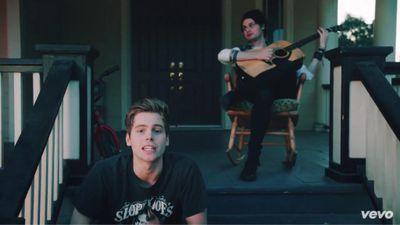 5sos_2401's profile picture. 