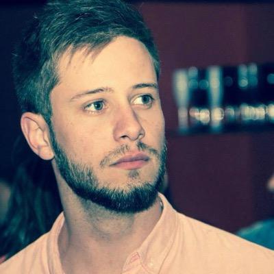 lucasdfonseca's profile picture. Easy is the enemy of simple.