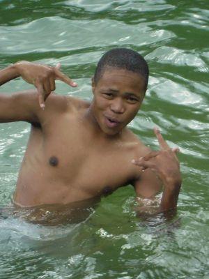 f132946b4bcb456's profile picture. 