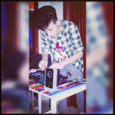 Dj producer & remixer. 
Music Style: 
Deep-House 
Dutch-House 
Electro-House 
Dance 
Dubstep
