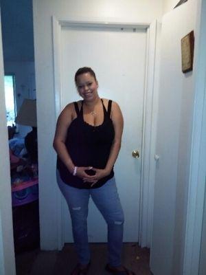 KiaThorgrimsen's profile picture. engaged and a mommy