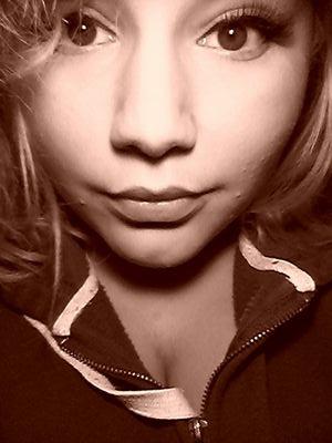 Insta: miss_mia082797
find me on fb: margaret1002239@Gmail.com
skype me: Mia-Macias
kik me: miathedovahkiin
single and chowin on pringlessss