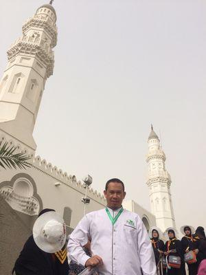 riwanset's profile picture. 