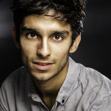 tarekaziz7951's profile picture. 