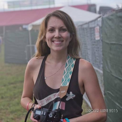 nodebtbrunette Profile Picture
