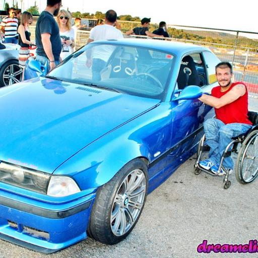 Spinnerakos's profile picture. Πάσχω από μια σπάνια πλέον και ανίατη ασθένεια που λέγεται ειλικρίνεια..Δυστυχώς δεν είναι μεταδοτική..