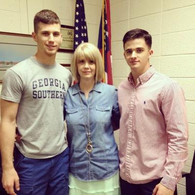 DylanAustin94's profile picture. 