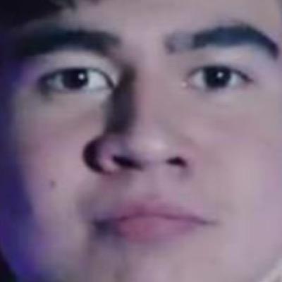 DnkddnsFire's profile picture. RT THIS VIDEO BECAUSE SHES FIRE AND SO TALENTED @guitar_Ash